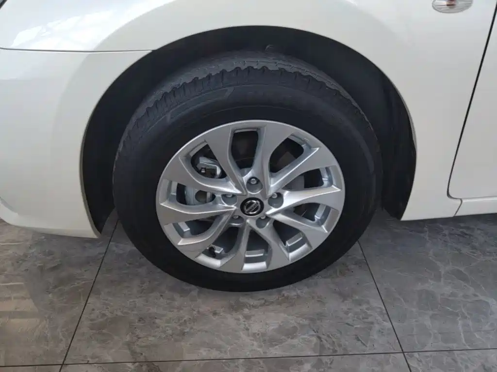 Nissan SYLPHY, миниатюра 25