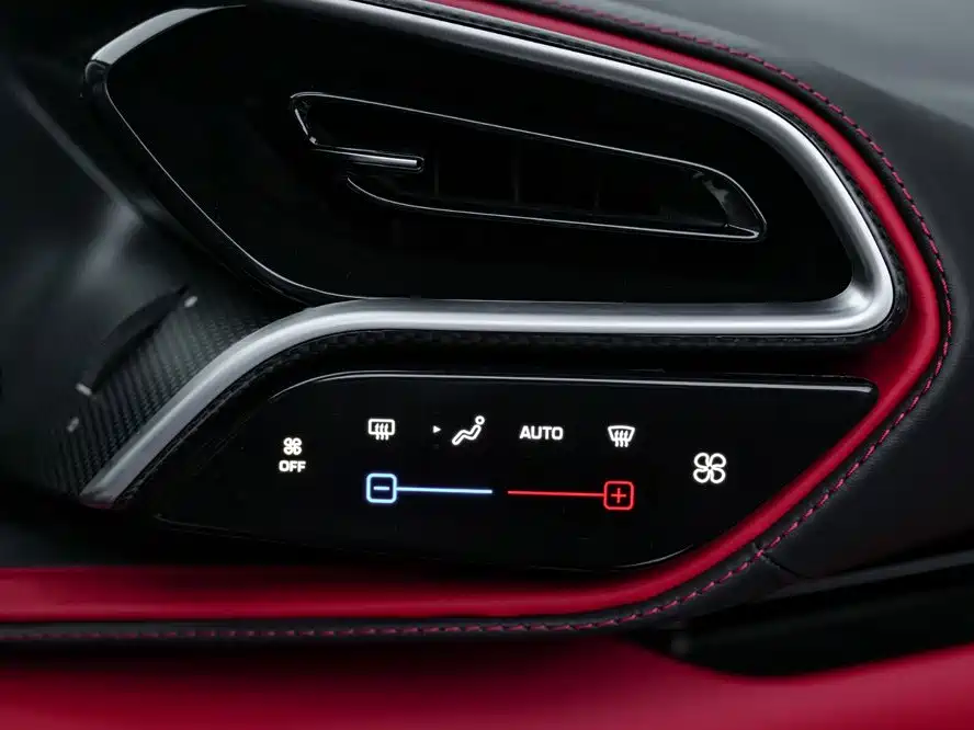 Ferrari 296 2024 2022 3.0T V6 GTS