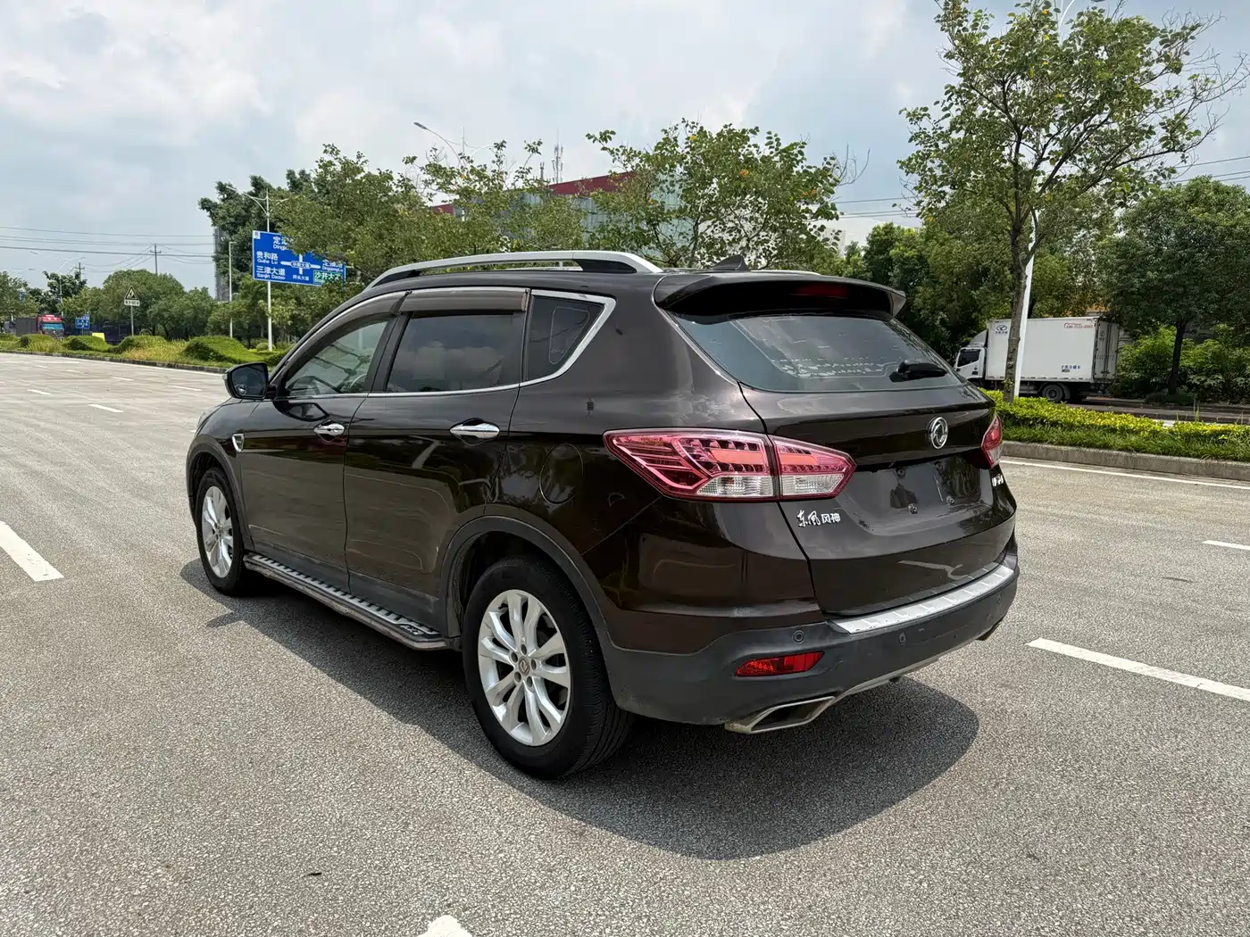 Dongfeng Aeolus Dongfeng Fengshen AX7 2016 2015 2.0L Automatic Smart Ease