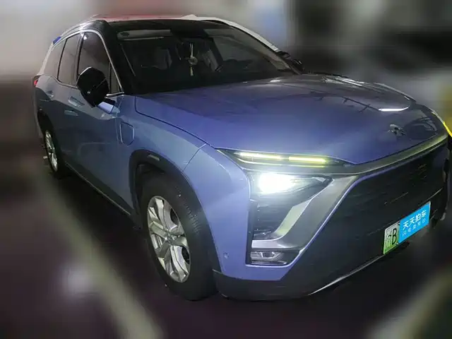 NIO ES8 2018 355KM Base Model 7-Seater Version — фото 3
