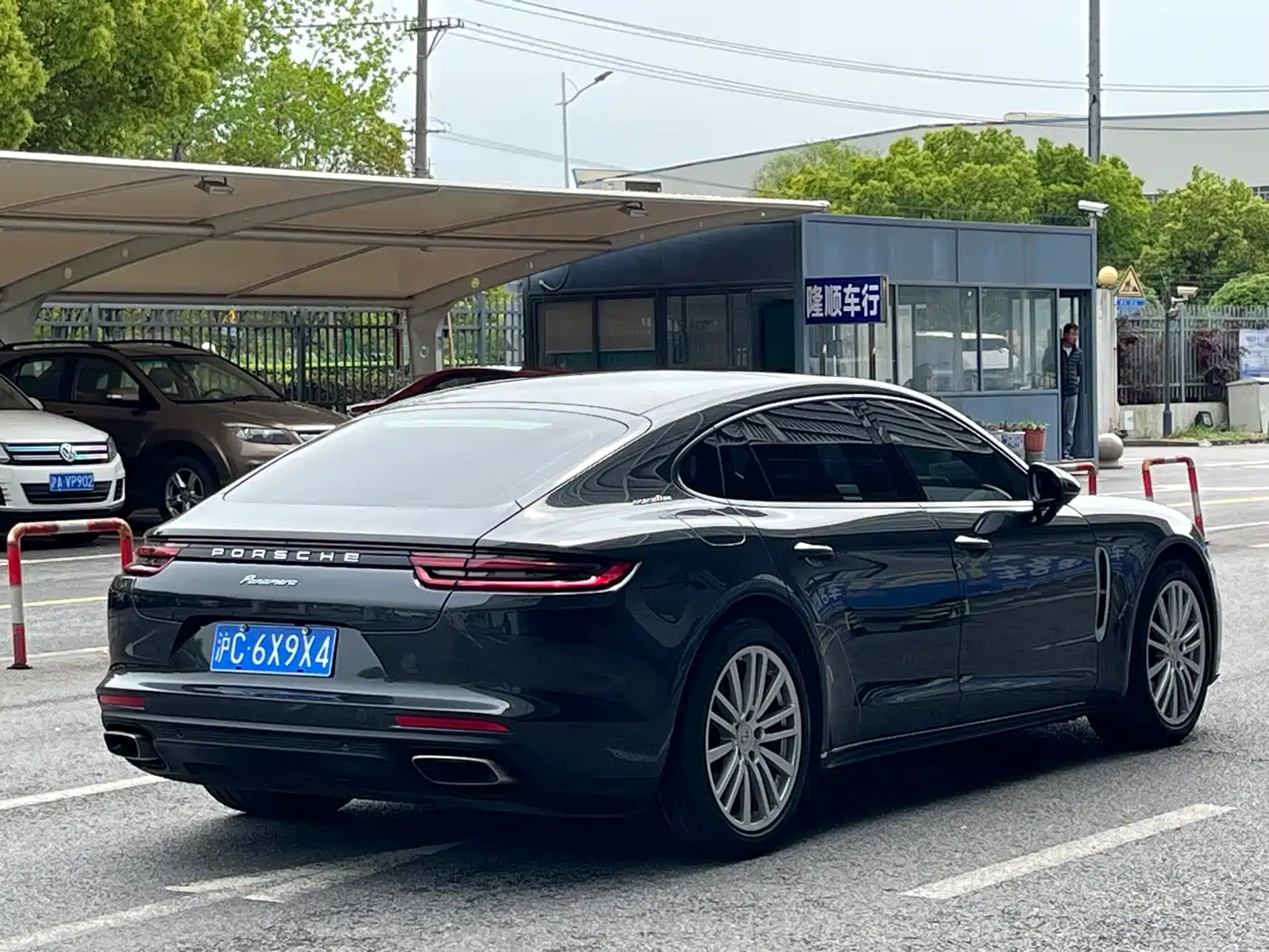Porsche Panamera 2019 Panamera Executive Long Wheelbase 2.9T фото 15