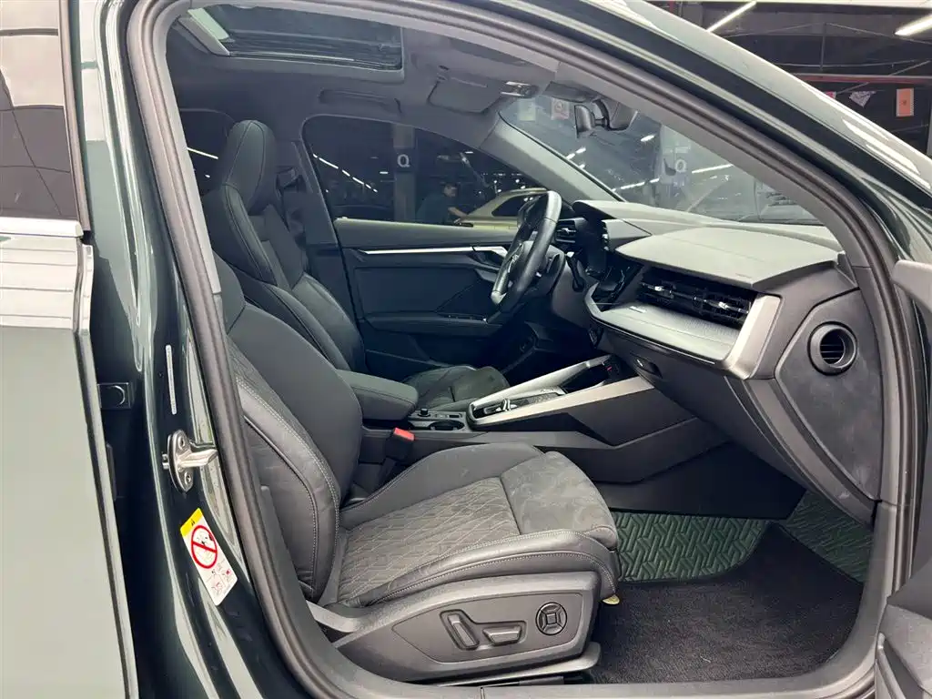 Audi A3 2021 A3L Limousine 35 TFSI Luxury Sport фото 15