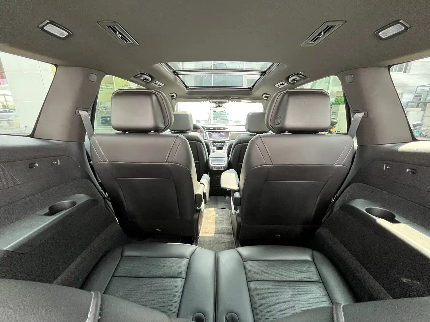 Cadillac XT6 2024 2025 2.0T 6-Seater AWD Executive Black Label Edition