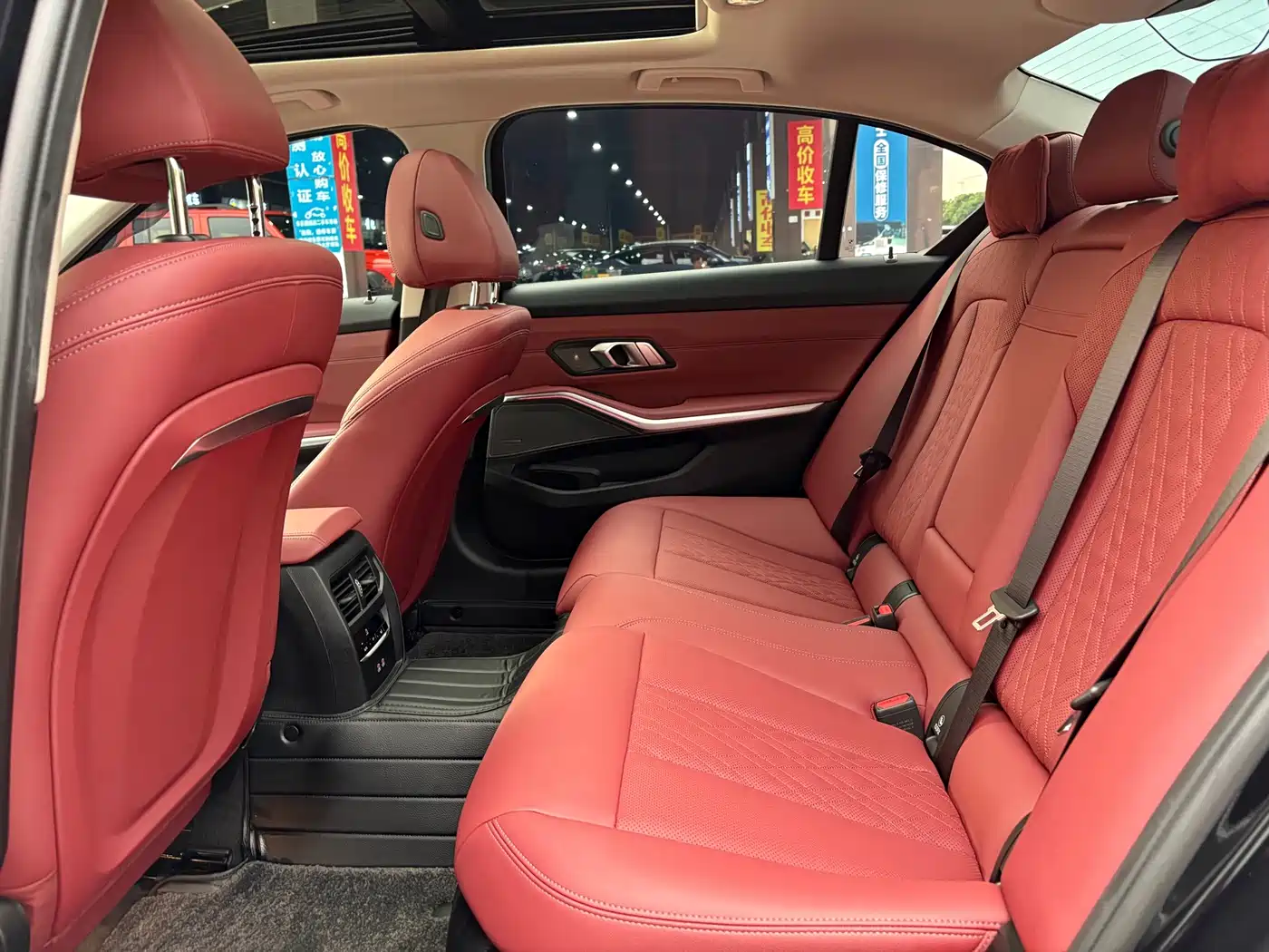 BMW 3 Series 2026 2025 330Li M Sport Night Edition