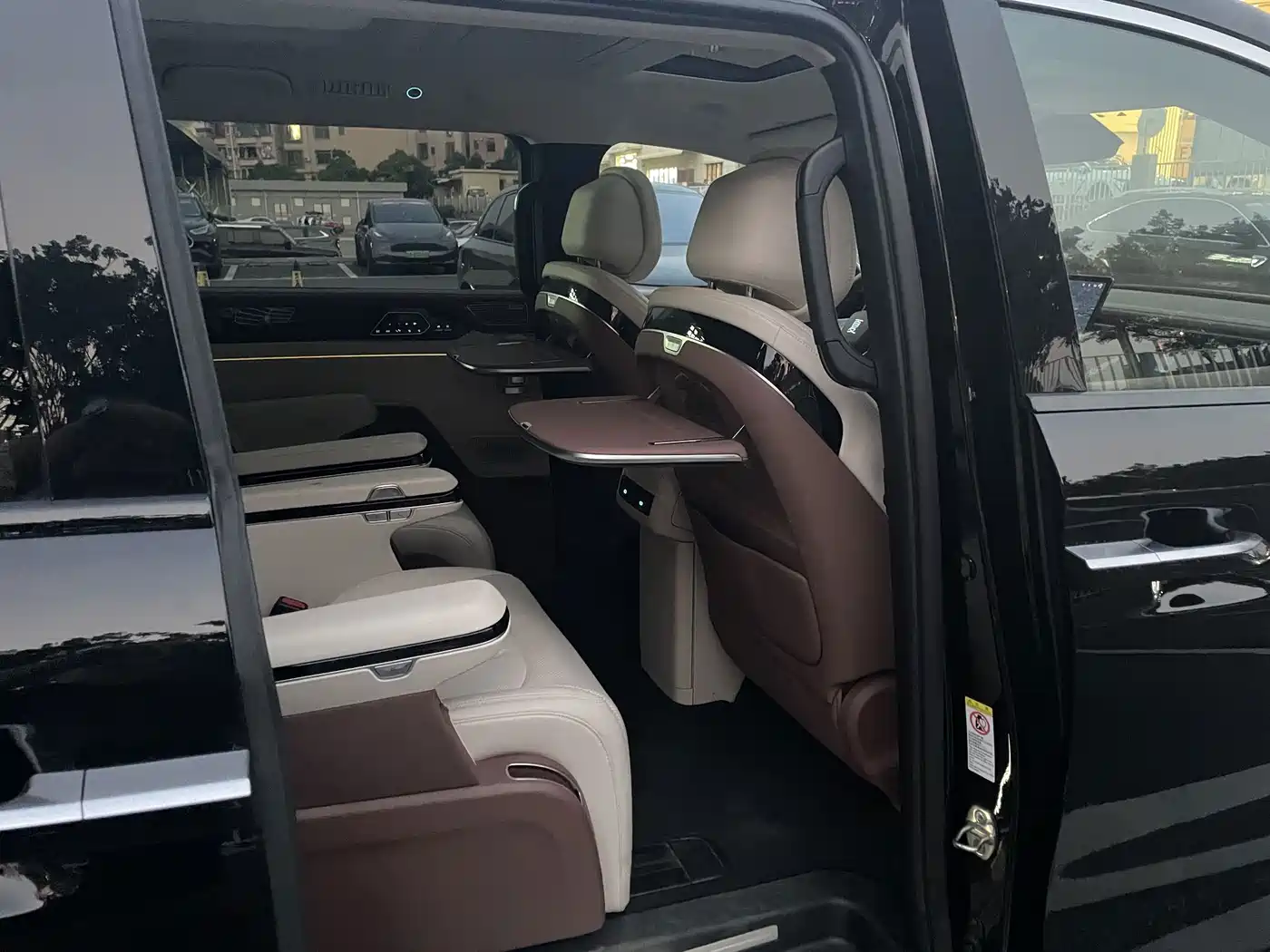 BYD Xia 2025 2025 DM-i 1.5T 180km Excellence