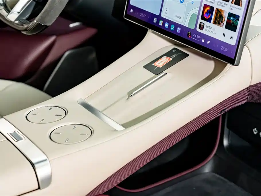 Xiaomi Auto Xiaomi YU7 2025 Ultra Long Range High Performance AWD Max Edition фото 17