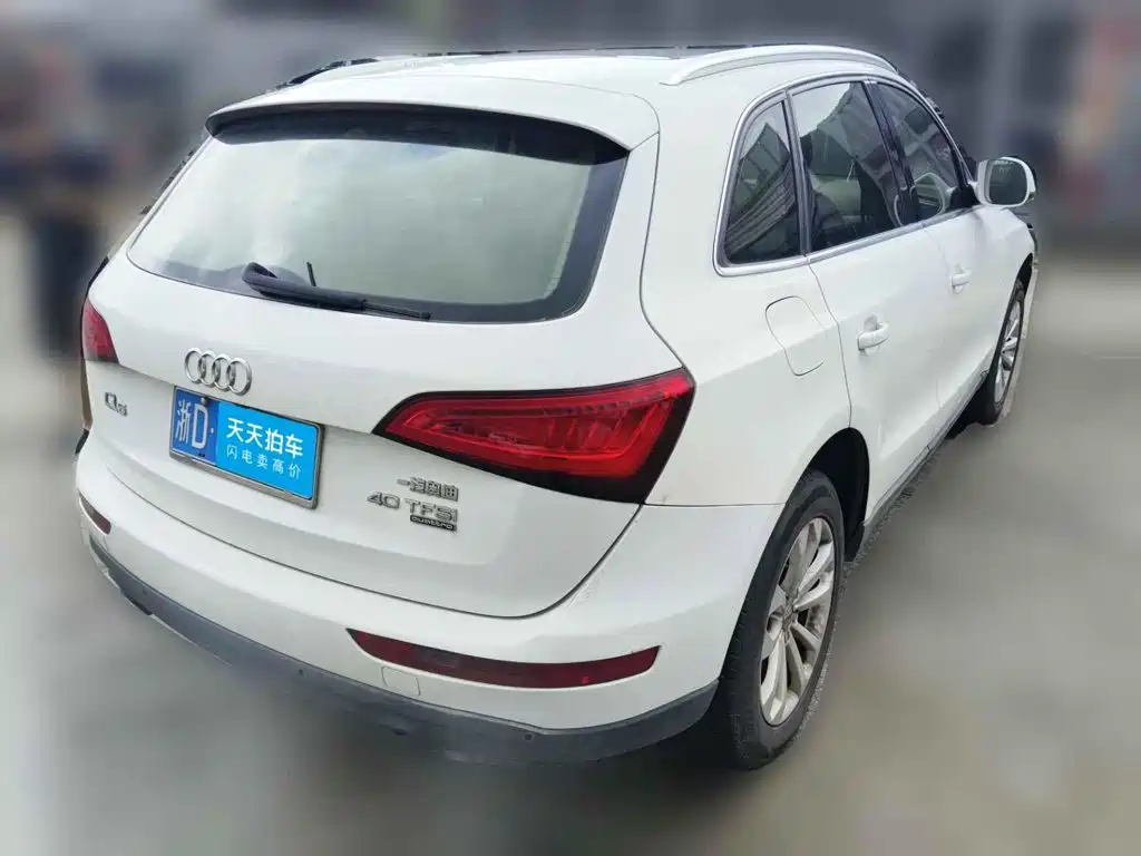 Фото 2 - Audi Q5