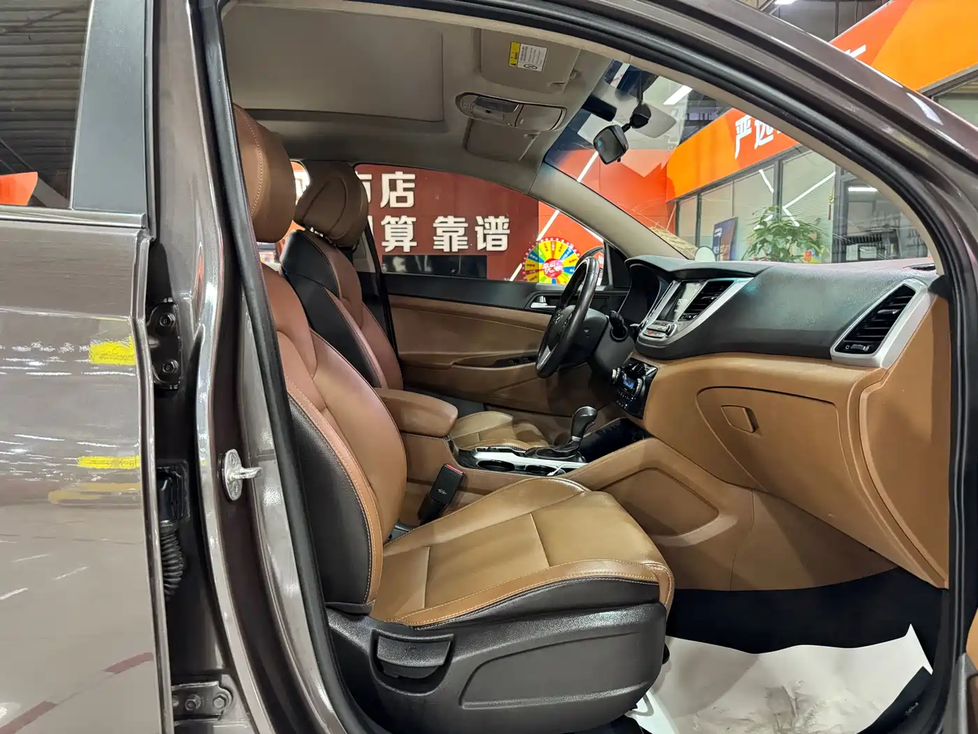 Hyundai Tucson 2015 1.6T Dual Clutch 2WD Smart фото 9