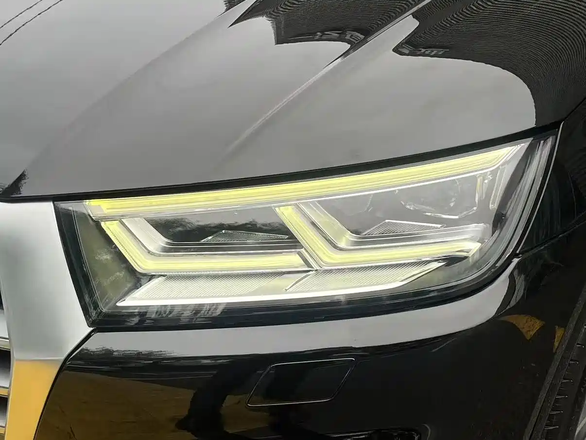 Audi Q5L 2018 45 TFSI Exclusive Fashion China VI фото 17