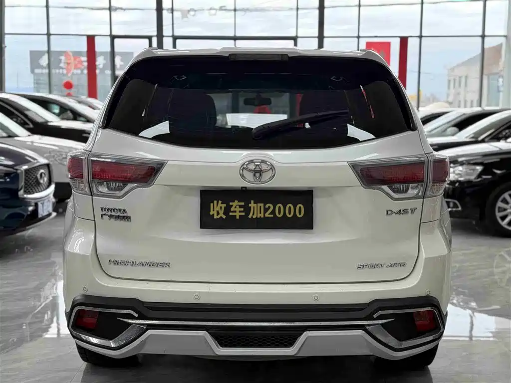 Toyota Highlander 2015 2.0T AWD Luxury Edition 7-seater фото 7