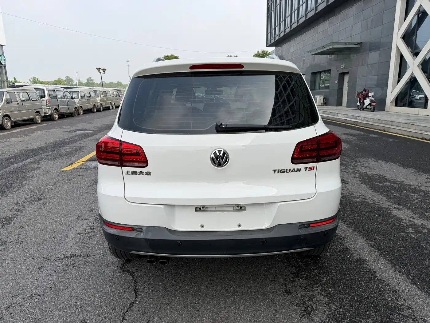 Volkswagen Tiguan 2015 1.8TSI Automatic 2WD Highline фото 10