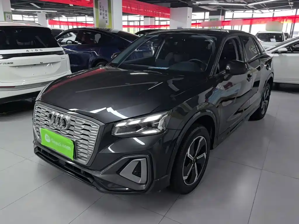 2022 Audi Q2L e-tron