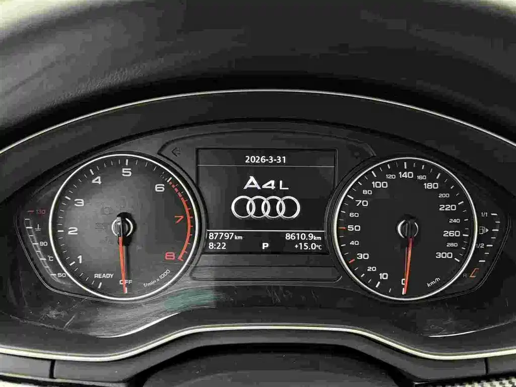 Audi A4L 2017 Plus 40 TFSI Progressive фото 4