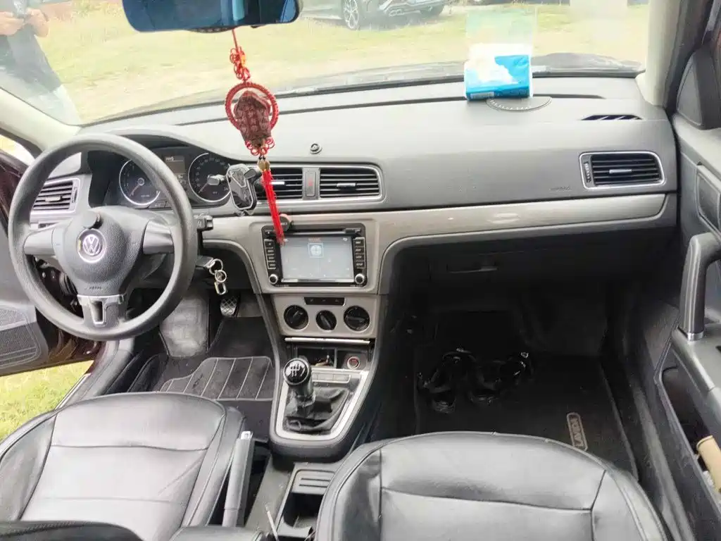 Photo 11 - Volkswagen Lavida