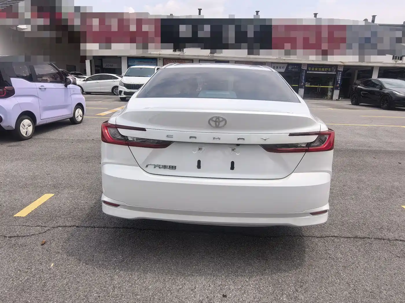 TOYOTA CAMRY