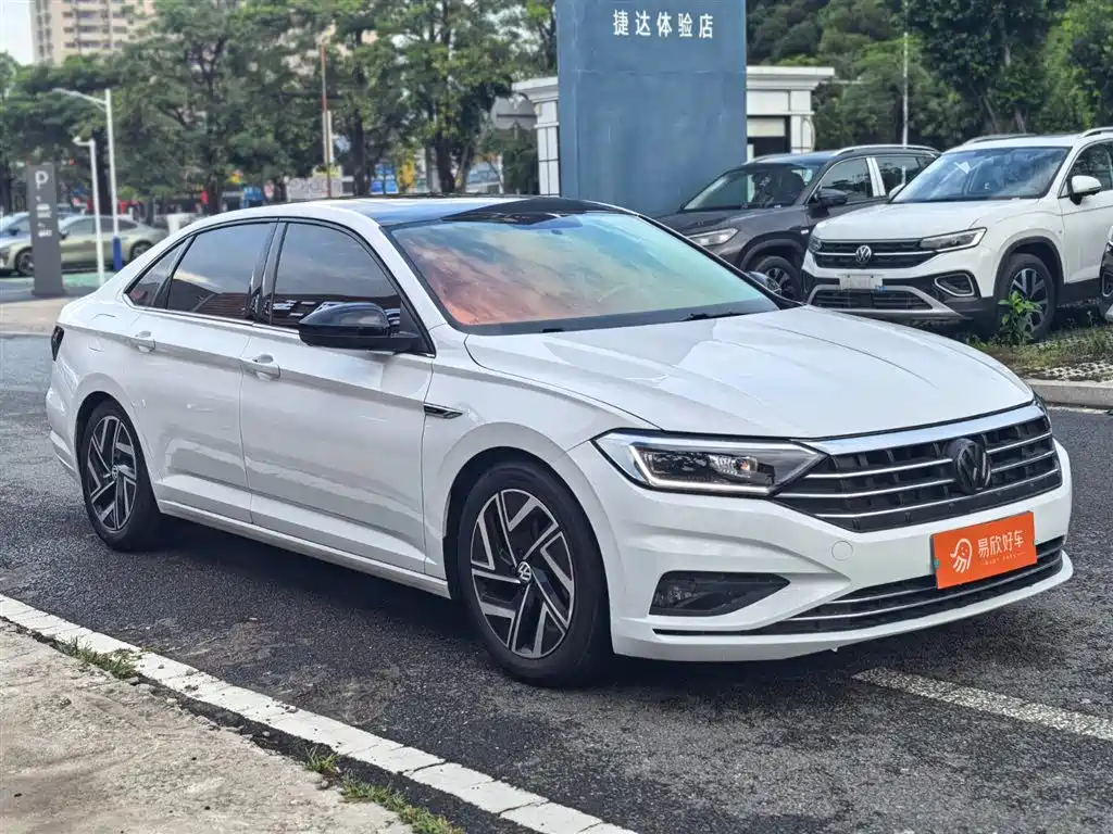 Volkswagen Sagitar 2022 280TSI DSG Soaring Edition фото 3