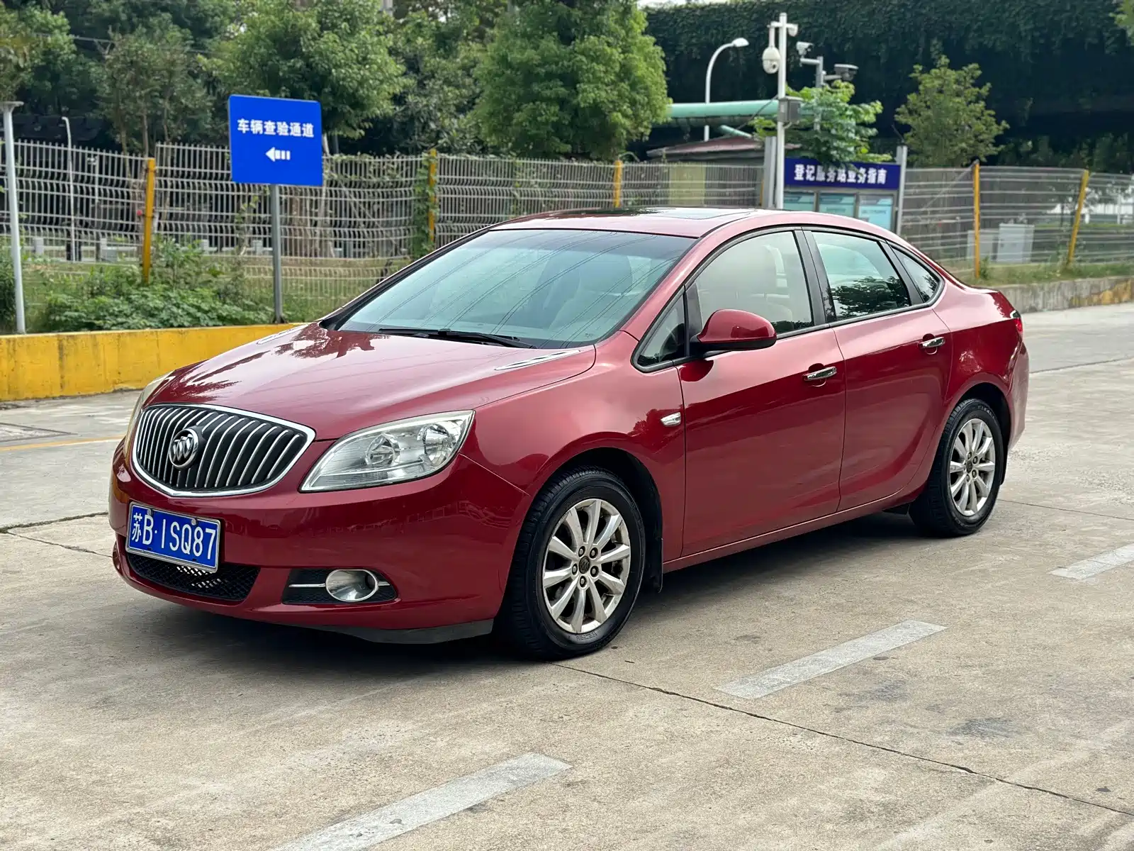 Фото 1 - Buick Excelle