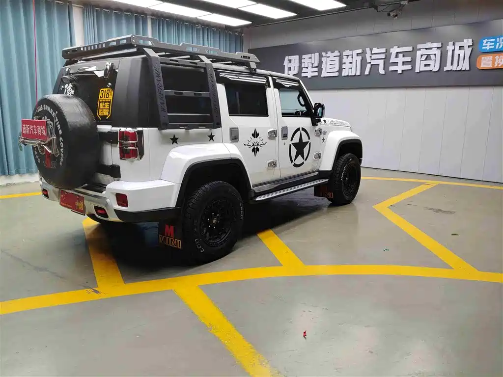 BAIC ORV Beijing Offroad BJ40 2023 2.0T Auto 4WD Urban Hunter Knight Edition фото 7