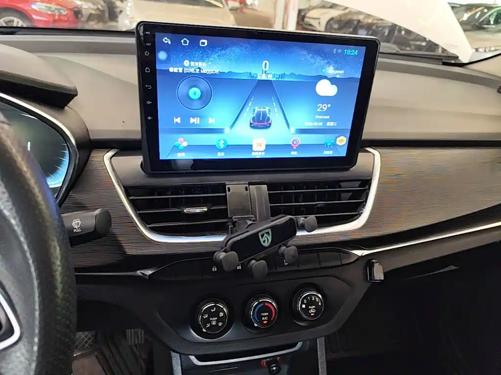 Baojun 360 2018 2019 1.5L Automatic Elite China VI