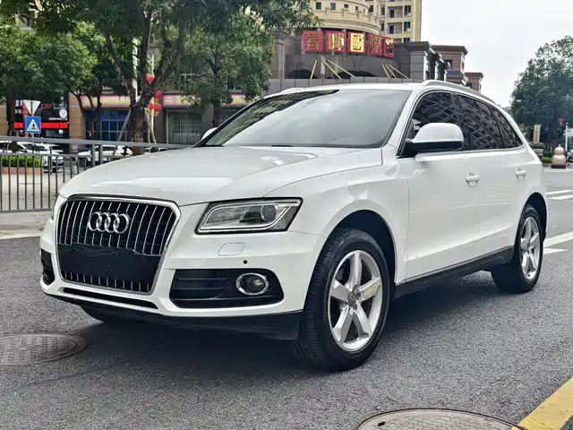  Audi Audi Q5 2015 40 TFSI Comfort
