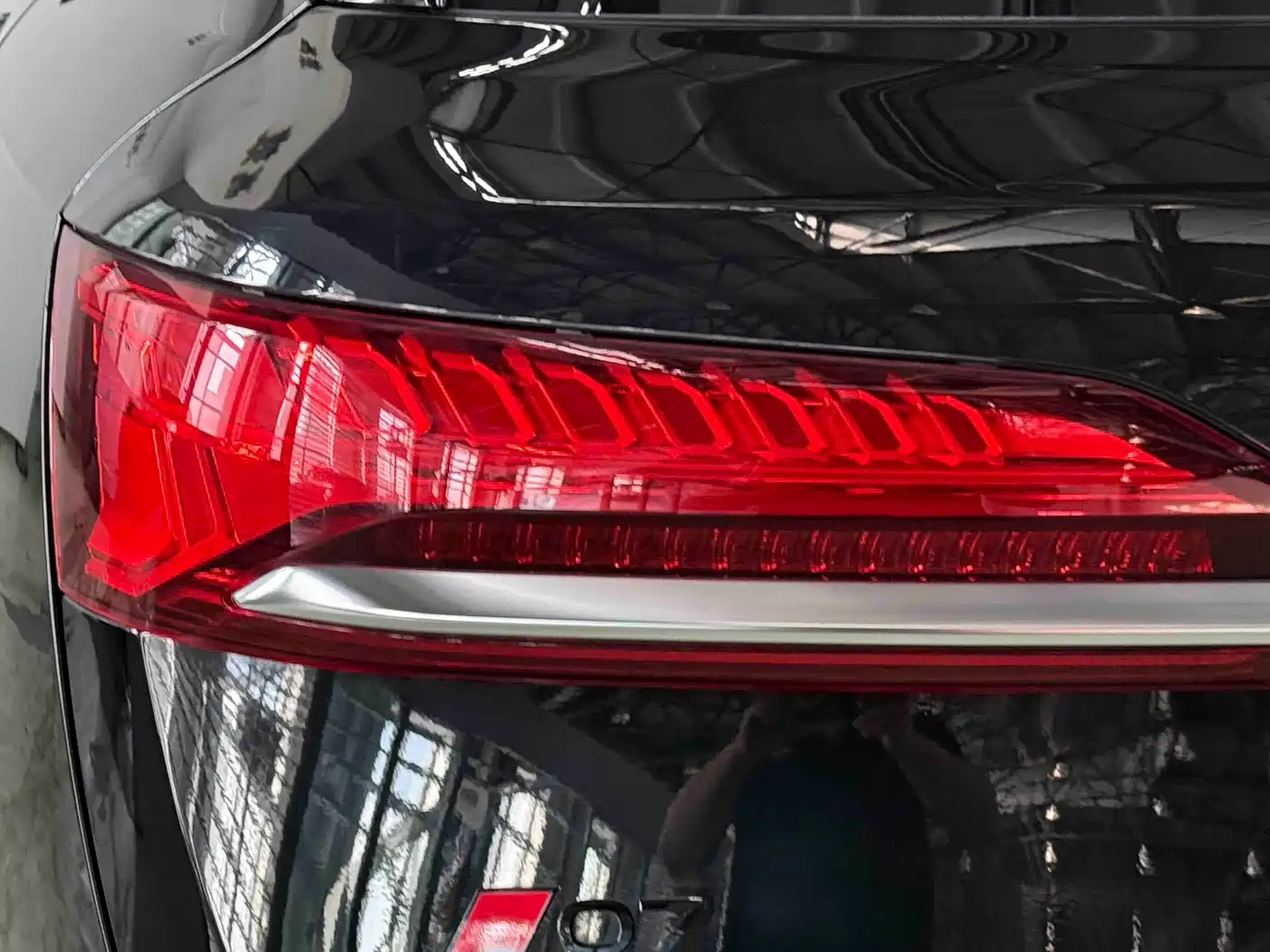 Photo 11 - Audi Q7
