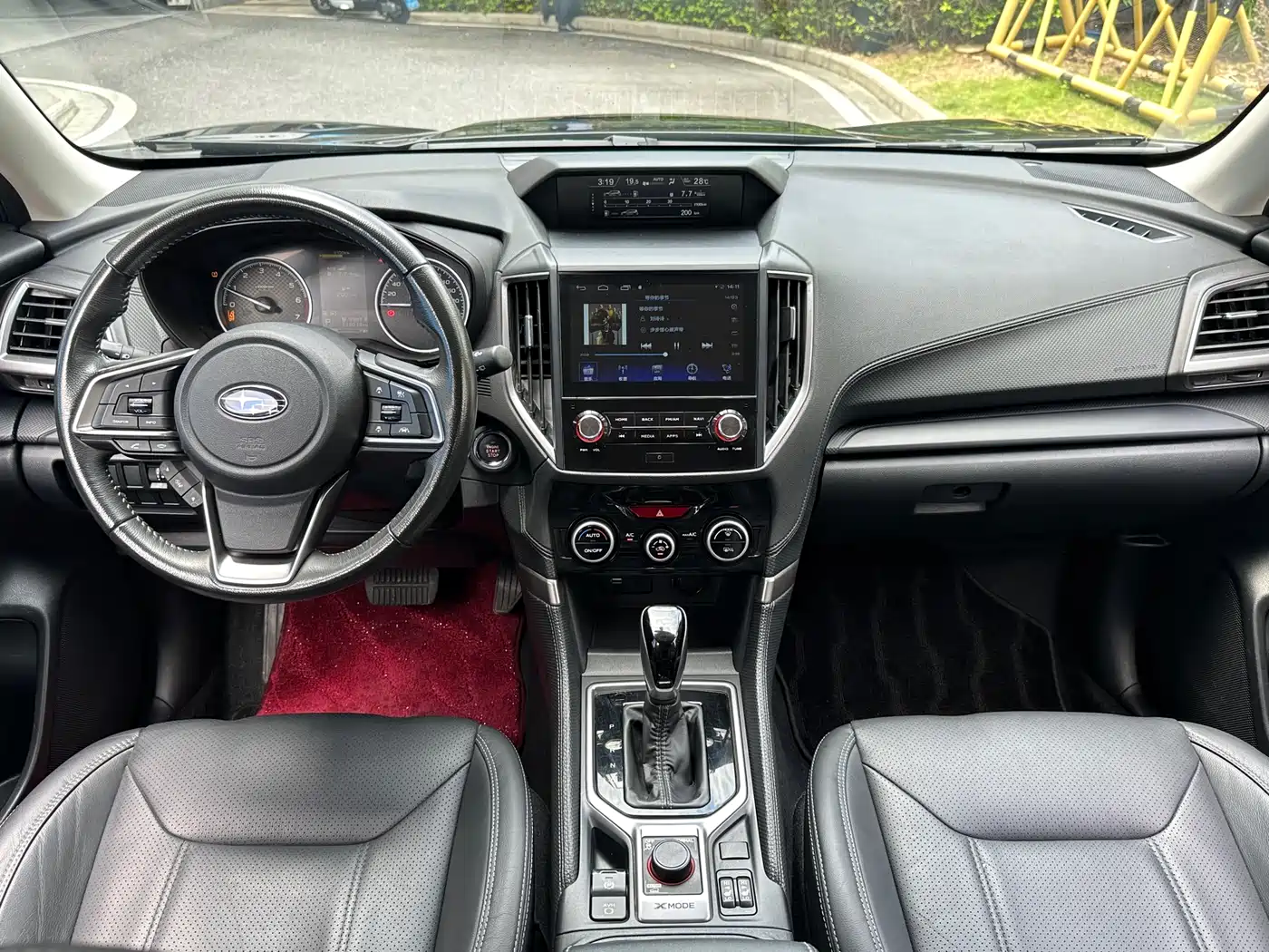 Subaru Forester 2019 2.0i Luxury Edition EyeSight фото 13
