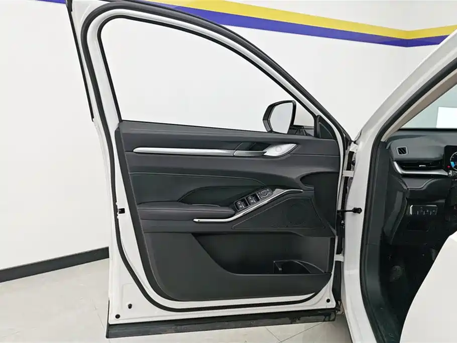 Haval H6 2024 Model 1.5T 2WD Classic Edition фото 7