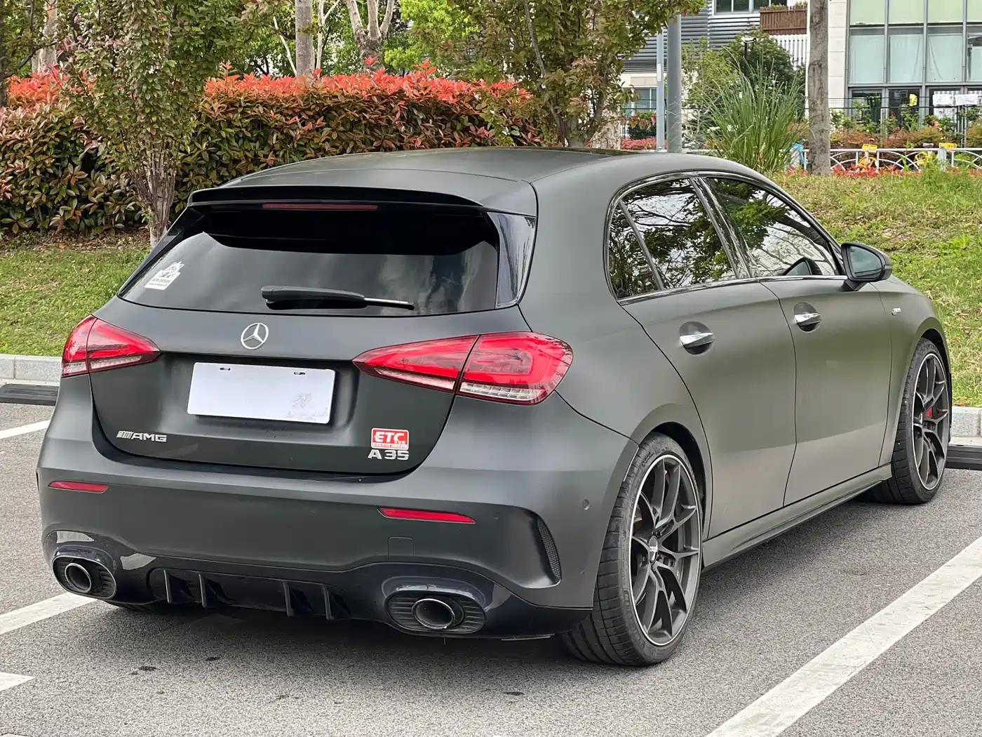 Mercedes-Benz A-Class AMG (Import) 2020 AMG A 35 4MATIC фото 6