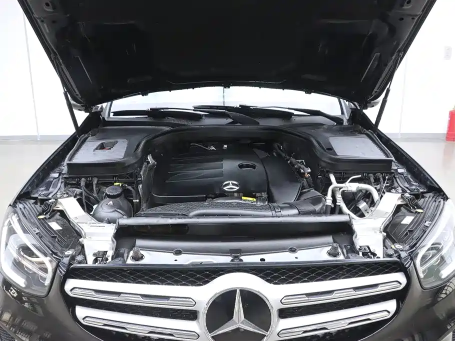 Mercedes-Benz GLC 2021 GLC 260 L 4MATIC Sporty фото 31