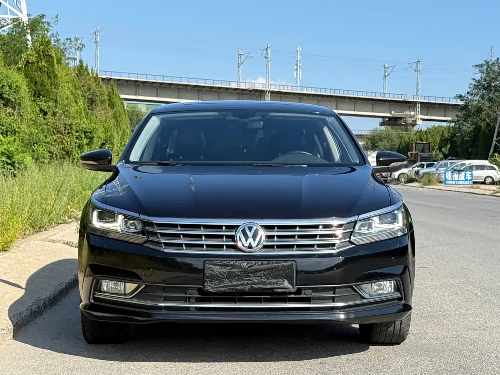 Фото 2 - Volkswagen Passat