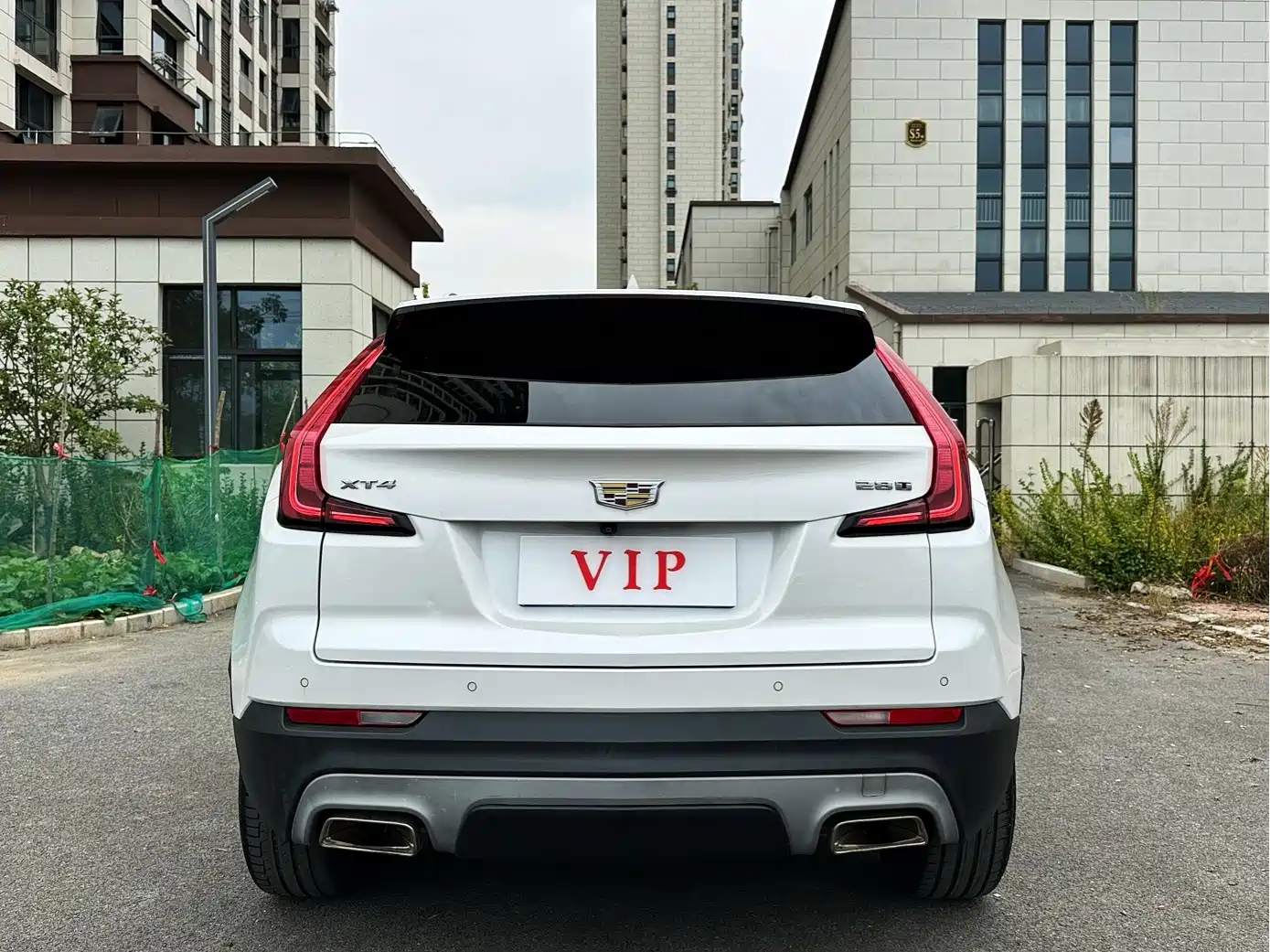 Photo 15 - Cadillac XT4