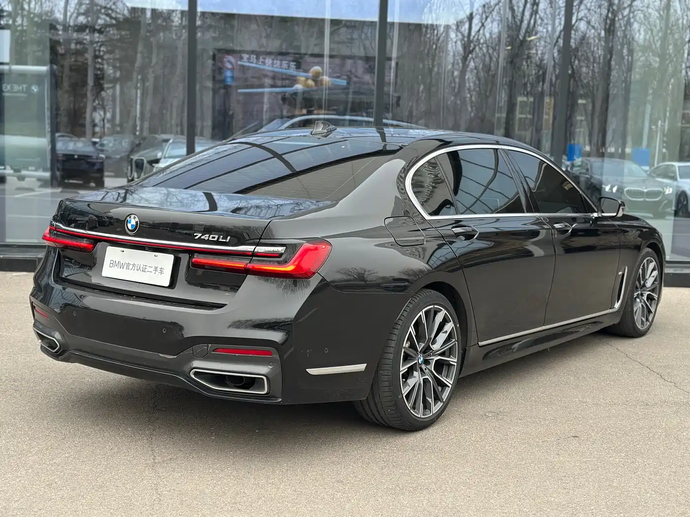 BMW 7 Series 2019 Facelift 740Li Leading M Sport Package фото 4