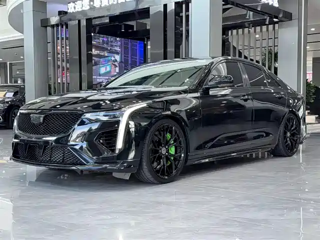 CADILLAC CT4