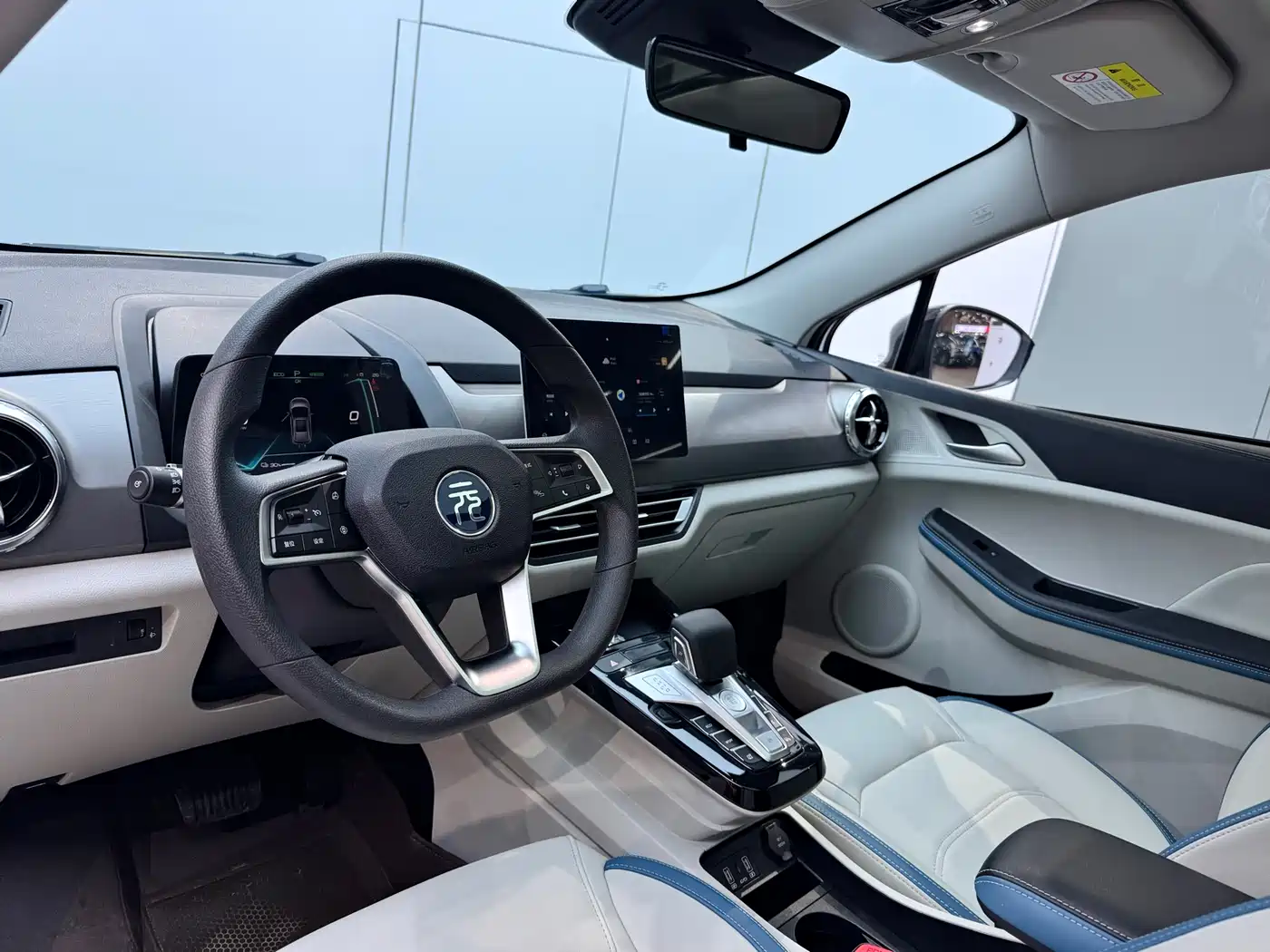 BYD Yuan Pro 2023 401KM Premium фото 8
