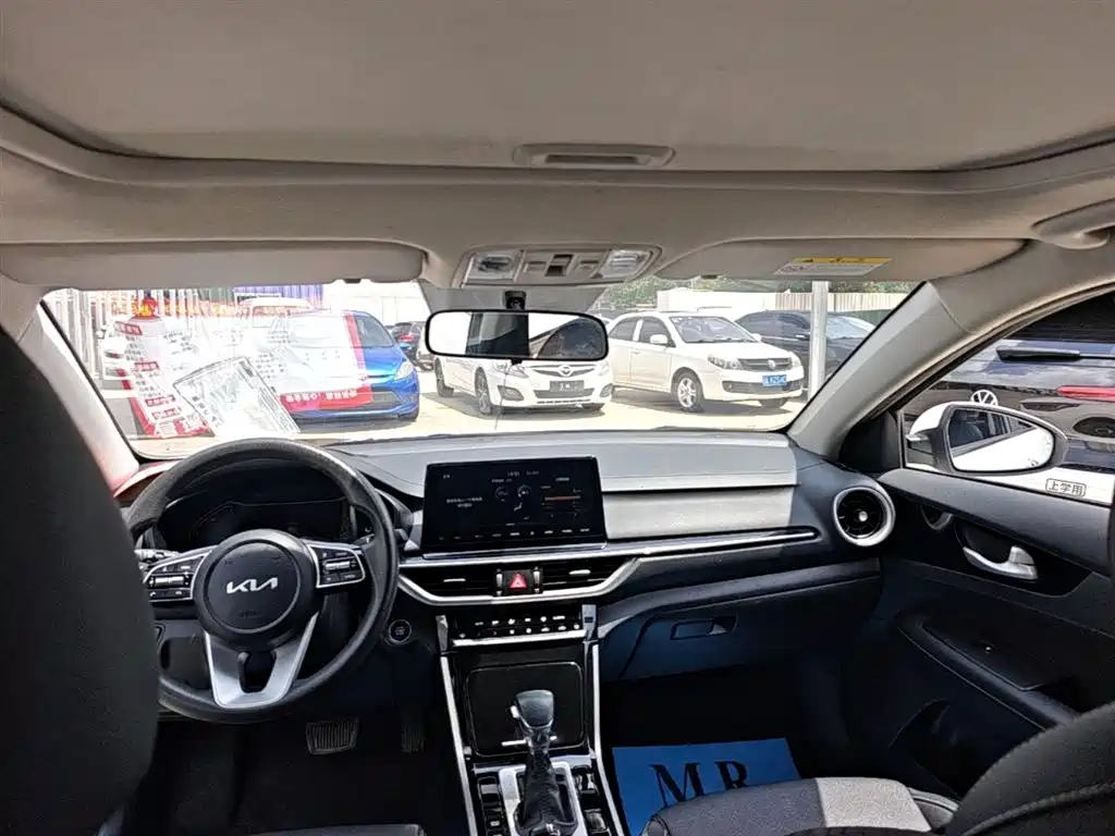 Kia K3 2021 Facelift 1.5L CVT Fashion Edition фото 18