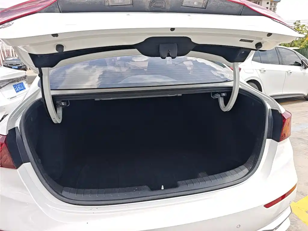 Kia K3 2021 Facelift 1.5L CVT Fashion Edition фото 19