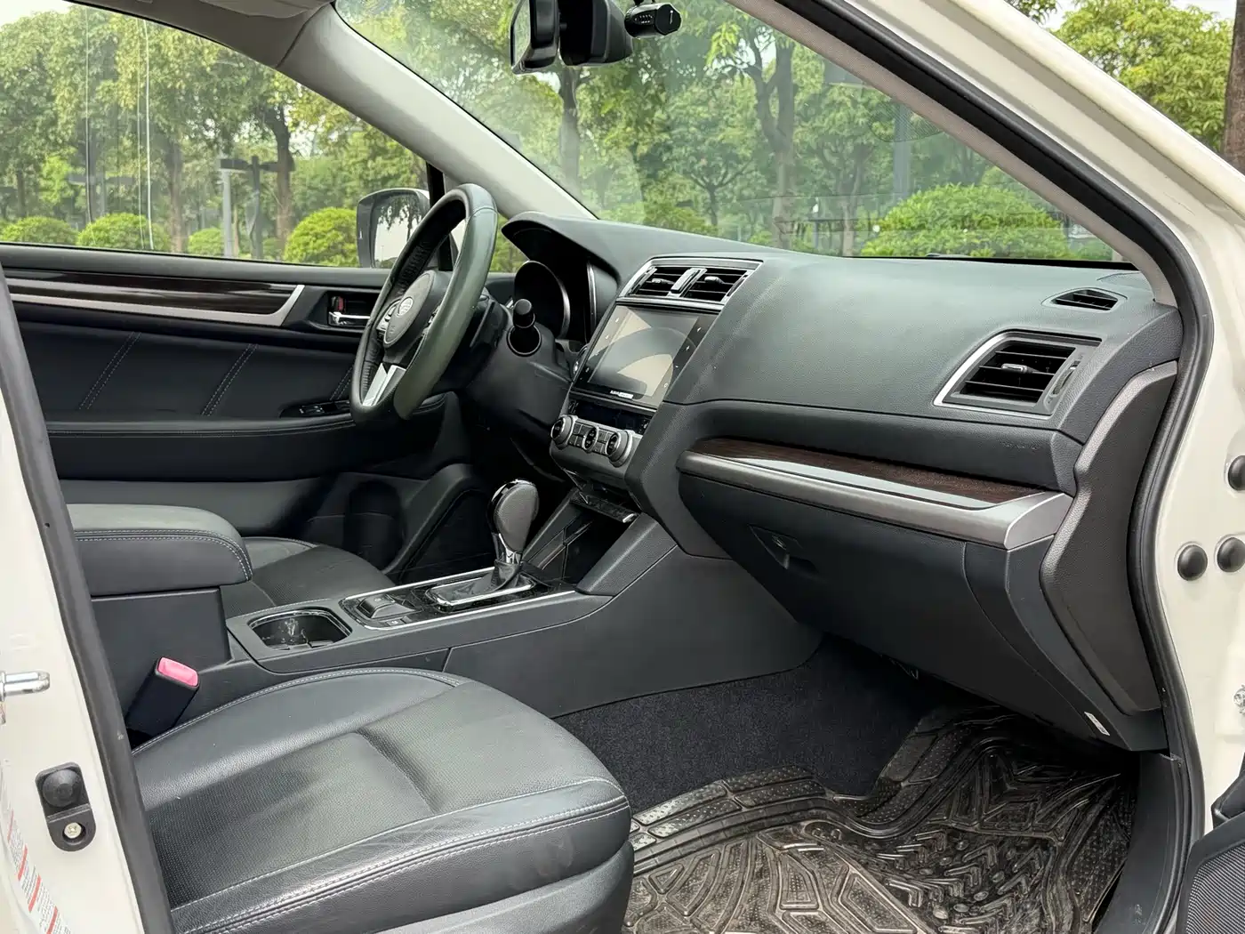 Subaru Outback 2016 2016 2.5i Luxury Navigation Edition