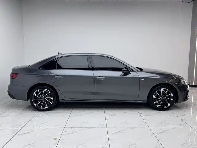 Audi A4L 2022 40 TFSI Luxury Dynamic фото 6