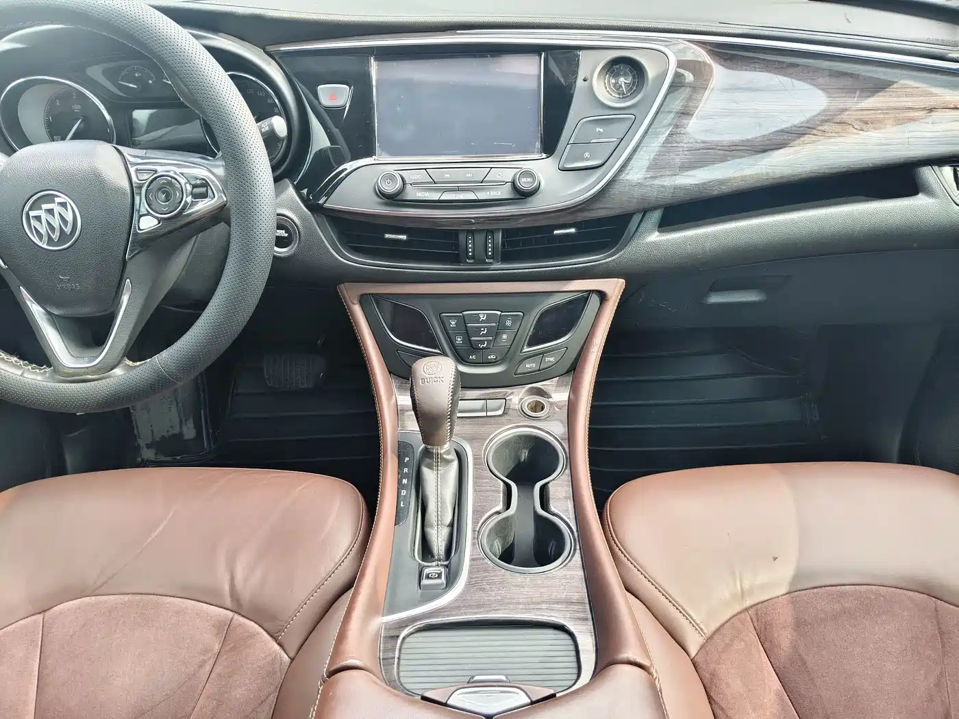 Photo 14 - Buick Envision Plus