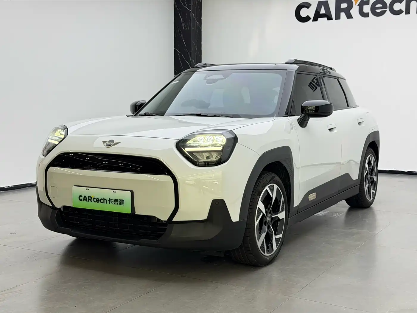 2026 MINI Aceman