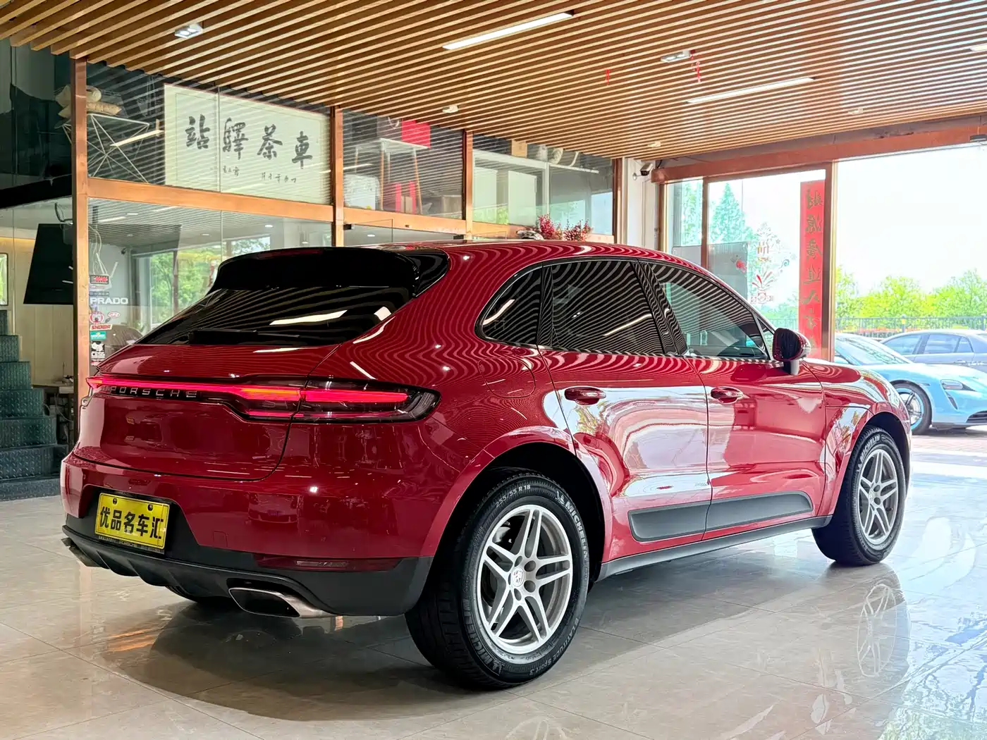 Porsche Macan 2018 Macan 2.0T фото 4