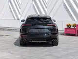Фото 5 - Lamborghini Urus