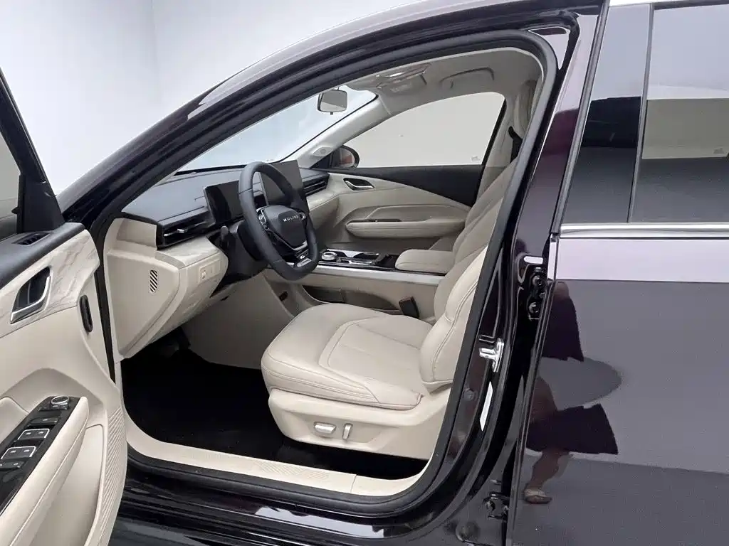 Wuling Motors Wuling Xingguang 2023 2023 150 Advanced Edition