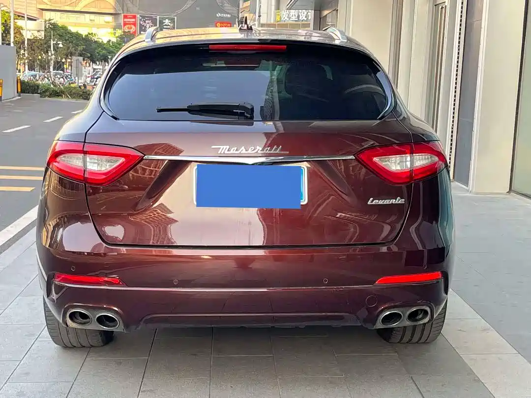 MASERATI LEVANTE