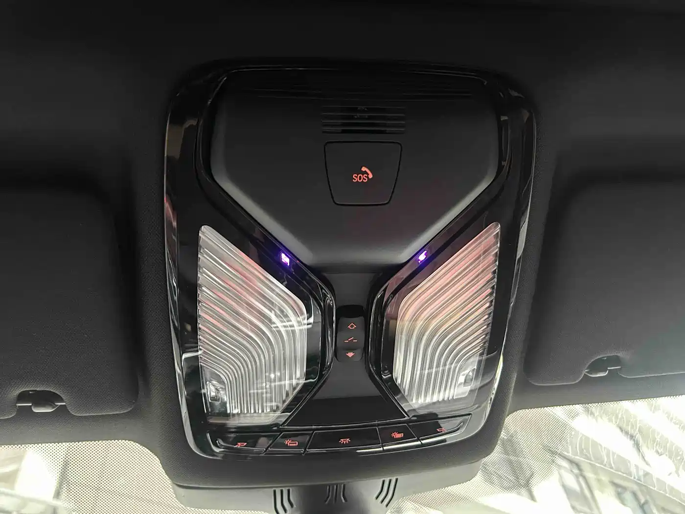 BMW 5 Series 2023 530Li Leading M Sport Package фото 20