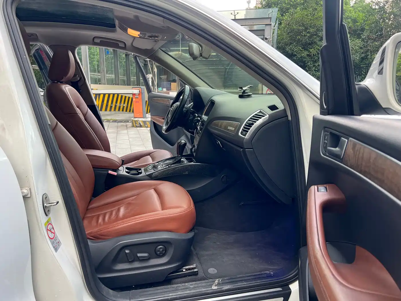 Audi Q5 (Import) 2011 2010 3.2FSI Sport