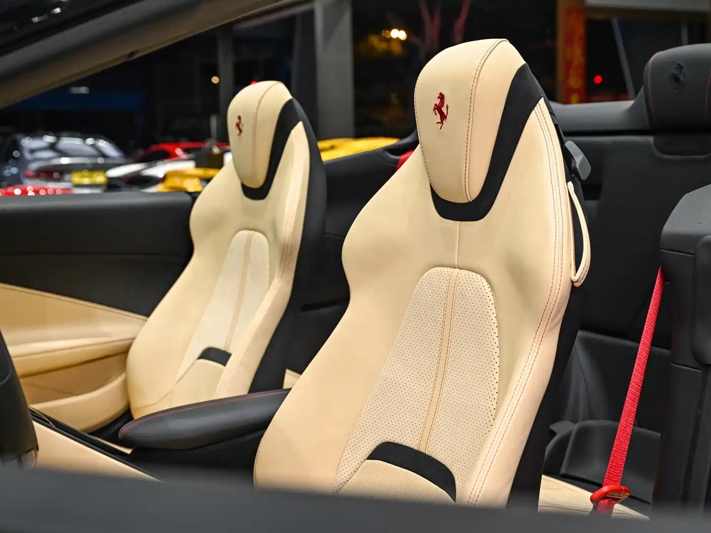 Ferrari Roma 2023 Model Spider фото 14
