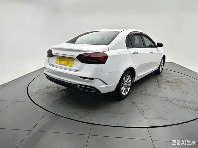 Geely Emgrand UP 1.5L CVT, Люкс
