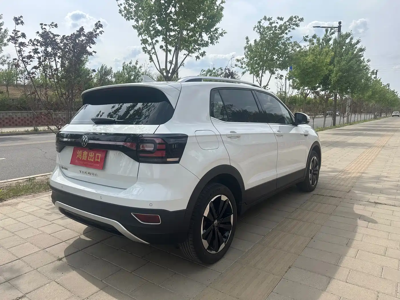 Volkswagen Tanying 2021 1.5L Automatic Smart Connect Edition фото 9