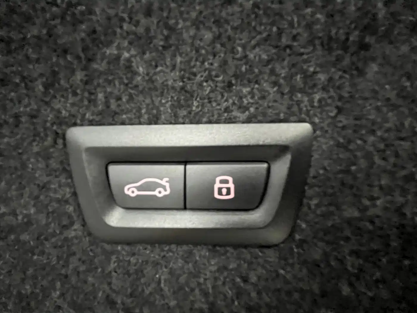 BMW 3 Series 2024 325Li M Sport Package фото 24